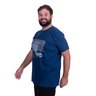 camiseta plus size masculina cachaca azul lado