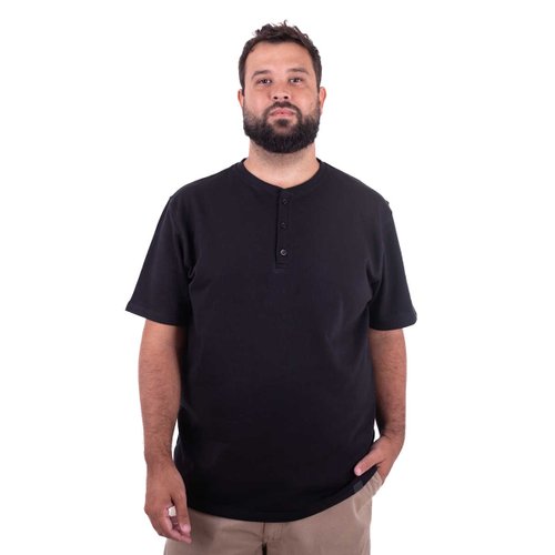 Camiseta Plus Size Masculina Henley Divine Preta