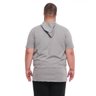 camiseta plus size masculina capuz grafite mais pano costas